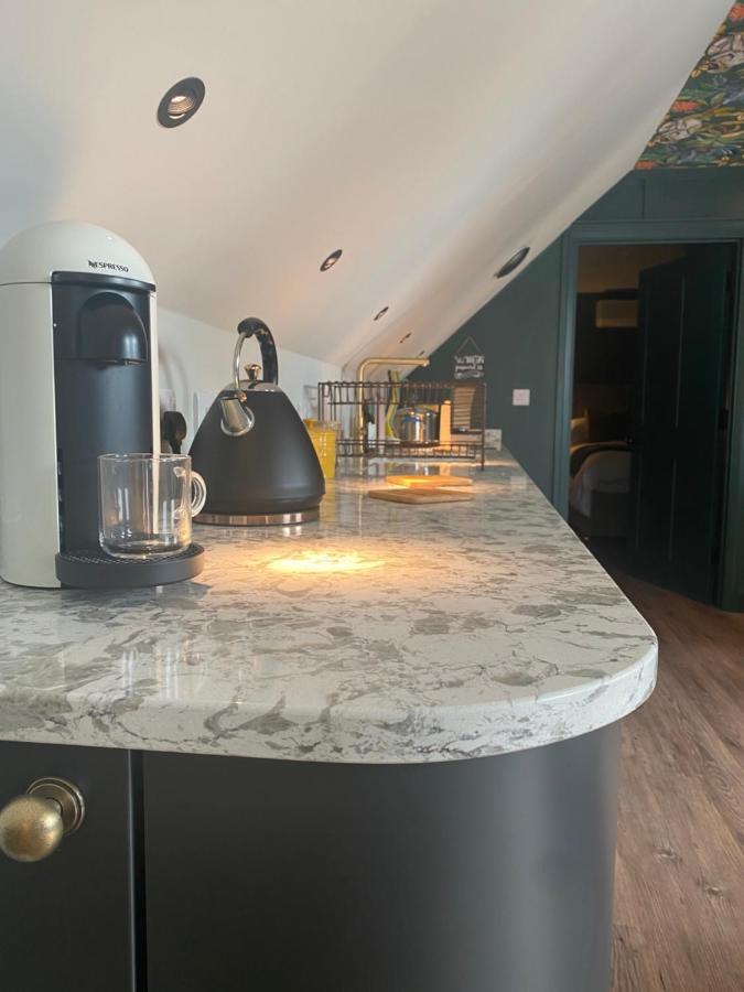 Stylish One Bedroom Cotswold Coach House Tetbury Exteriér fotografie