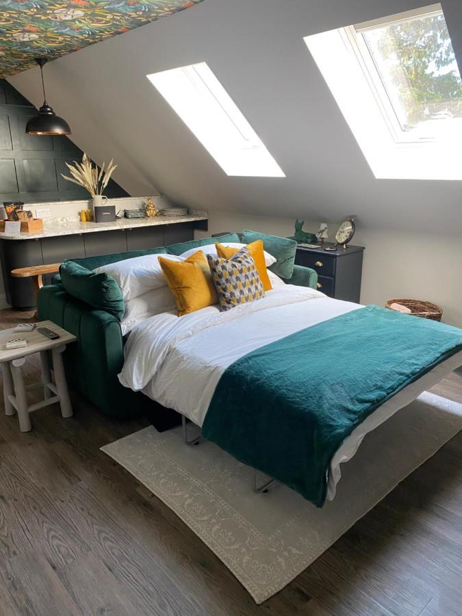 Stylish One Bedroom Cotswold Coach House Tetbury Exteriér fotografie