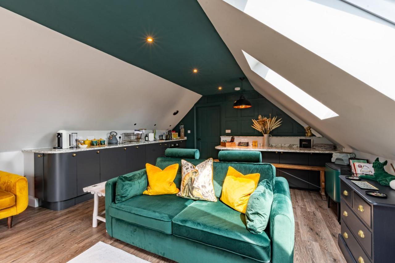 Stylish One Bedroom Cotswold Coach House Tetbury Exteriér fotografie
