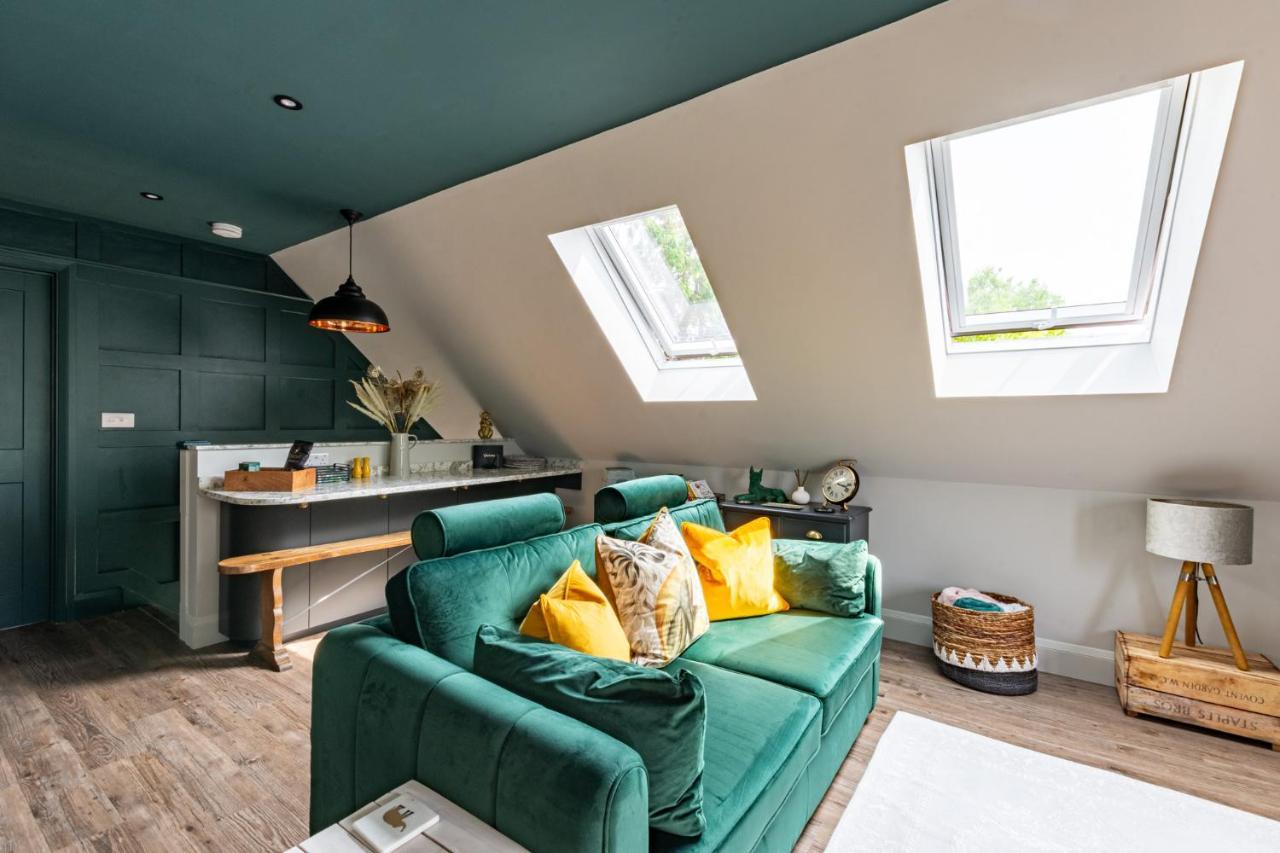 Stylish One Bedroom Cotswold Coach House Tetbury Exteriér fotografie